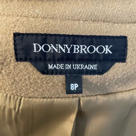 Women’s Camel Colored Double Breasted 100% Wool Coat. Light Brown/tan Sz 8 P - Picture 7 of 9
